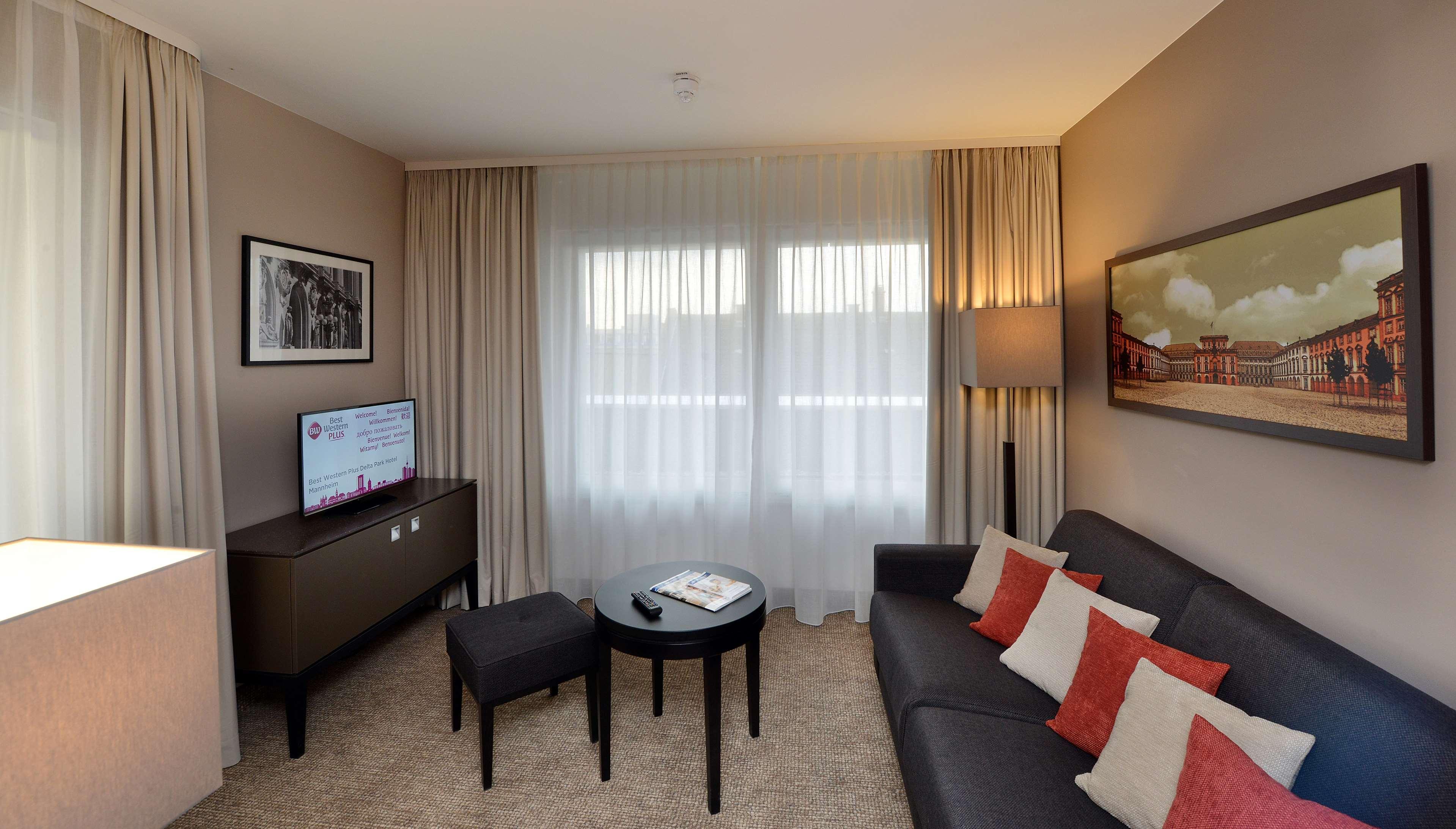 Best Western Plus Delta Park Hotel Маннгейм Екстер'єр фото